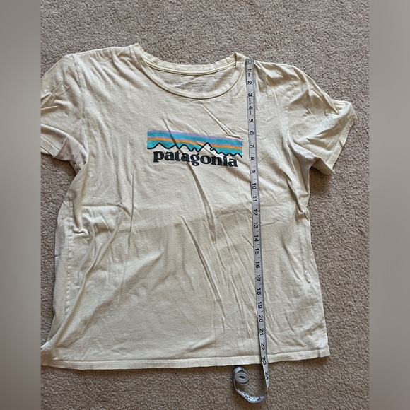 Patagonia T-shirt - Picture 5 of 5